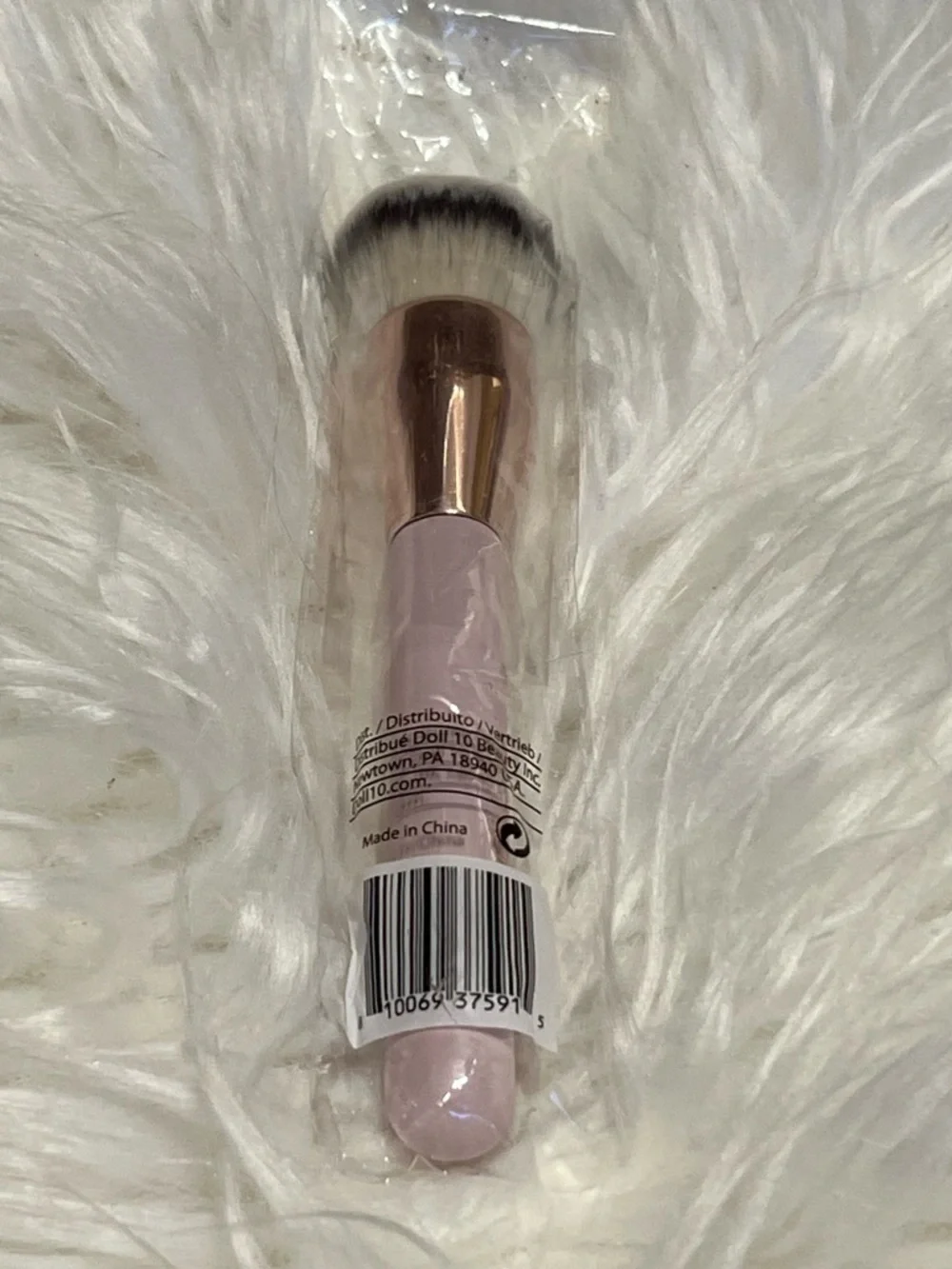 DOLL10 vegan Pink Dense Buffing Brush with Rose Gold Ferrule